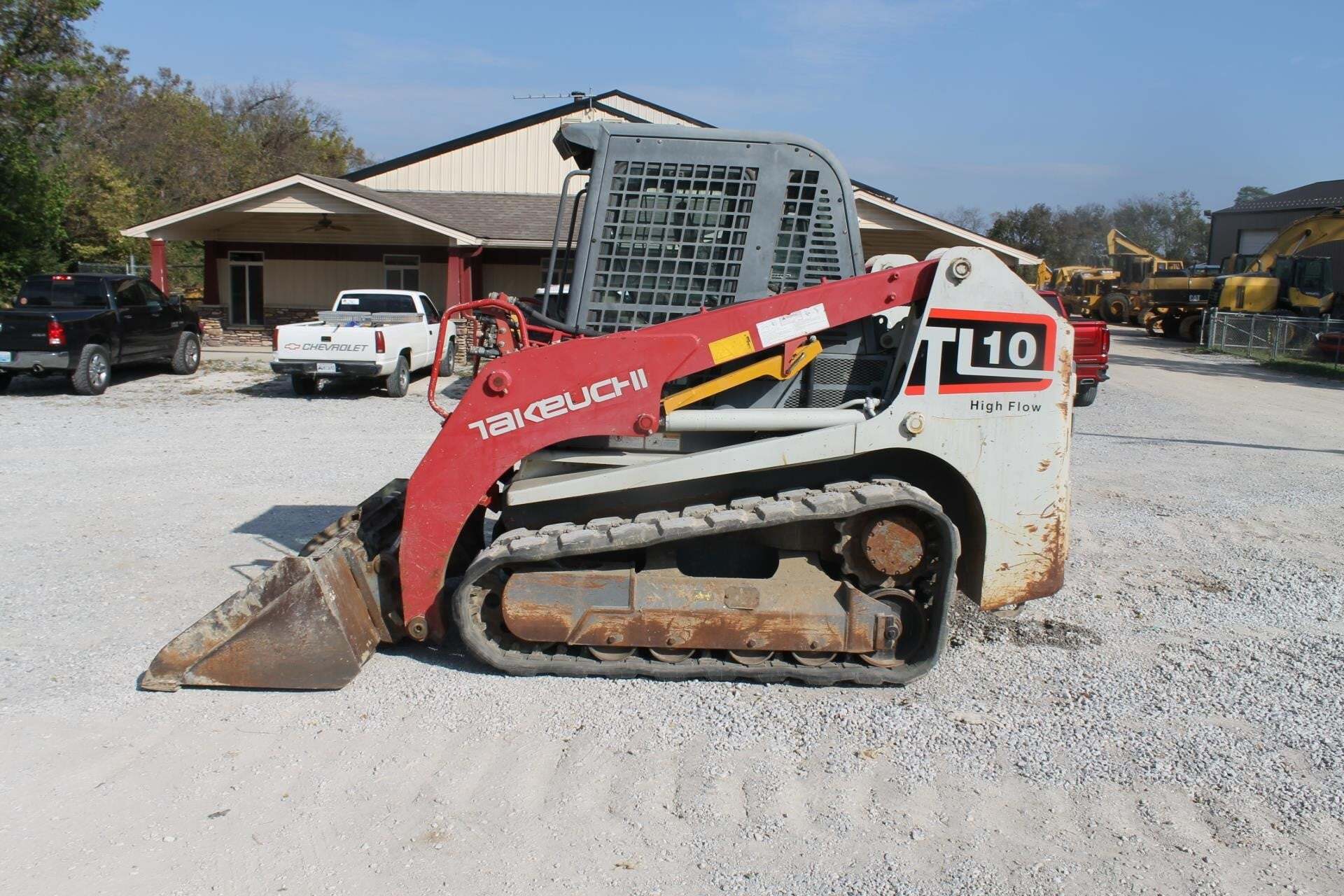 2015 TAKEUCHI TL10 in Pleasureville, KY
