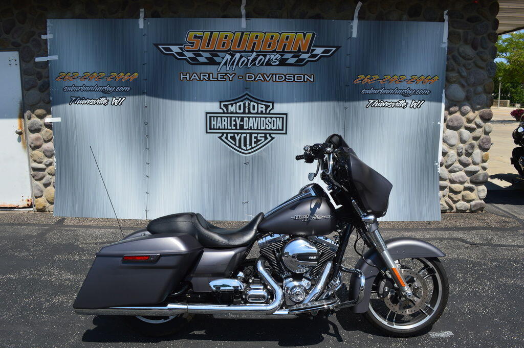 2016 Harley-Davidson Street Glide Special SPECIAL in Thiensville, WI