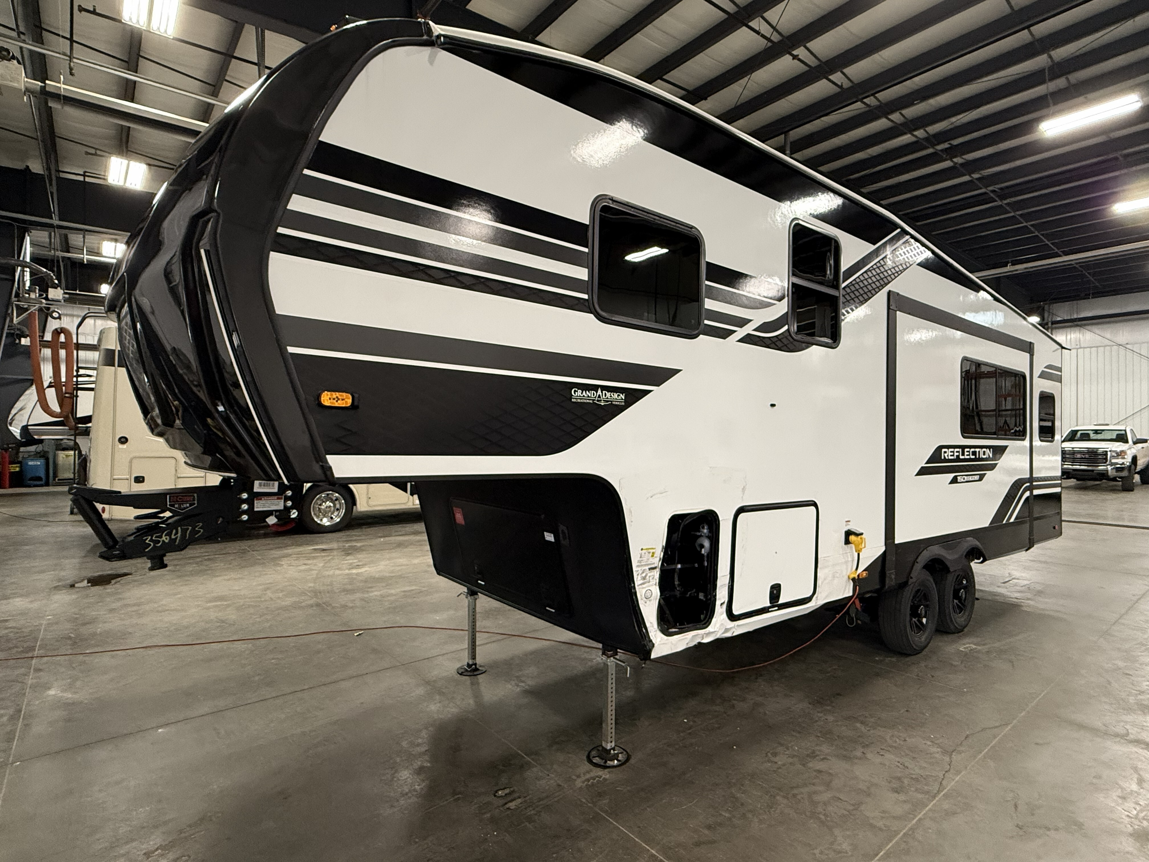 2027 Grand Design REFLECTION 150 SERIES 260RD RV