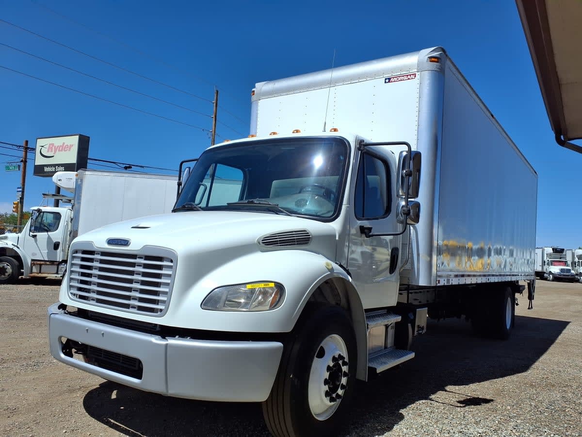 2019 FREIGHTLINER BUSINESS CLASS M2 106 in Commerce City, CO