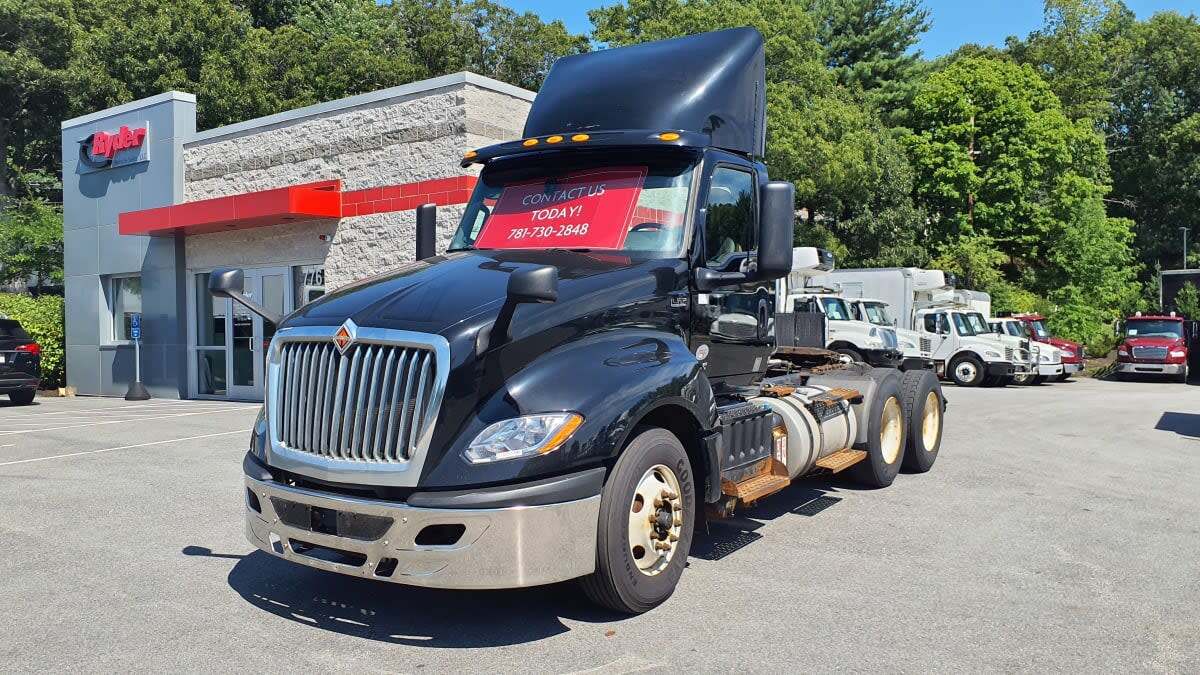 2020 INTERNATIONAL LT625 DAYCAB T/A in Norwood, MA