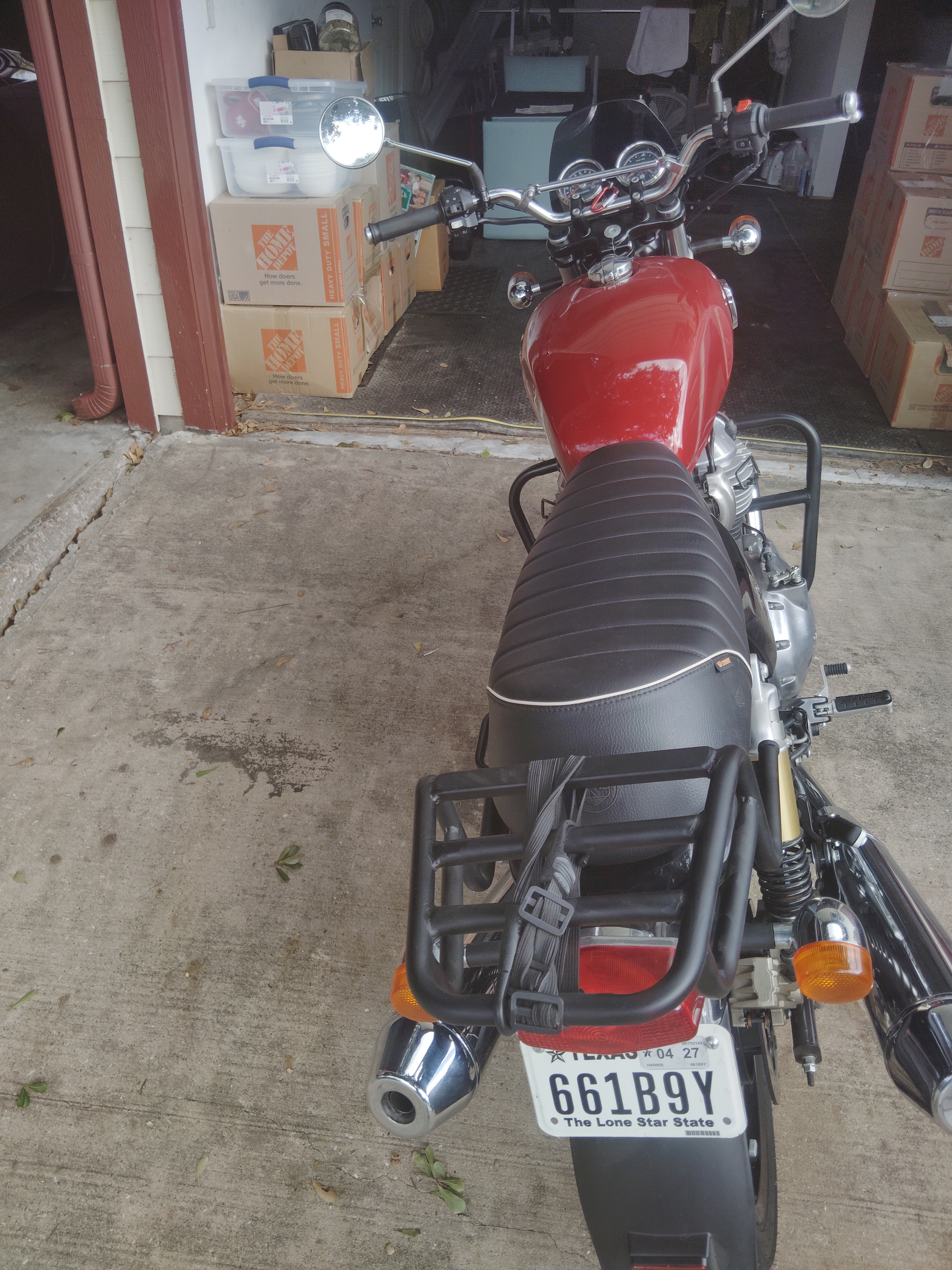 2022 Royal Enfield INT650 BASE Classic / Vintage motorcycle