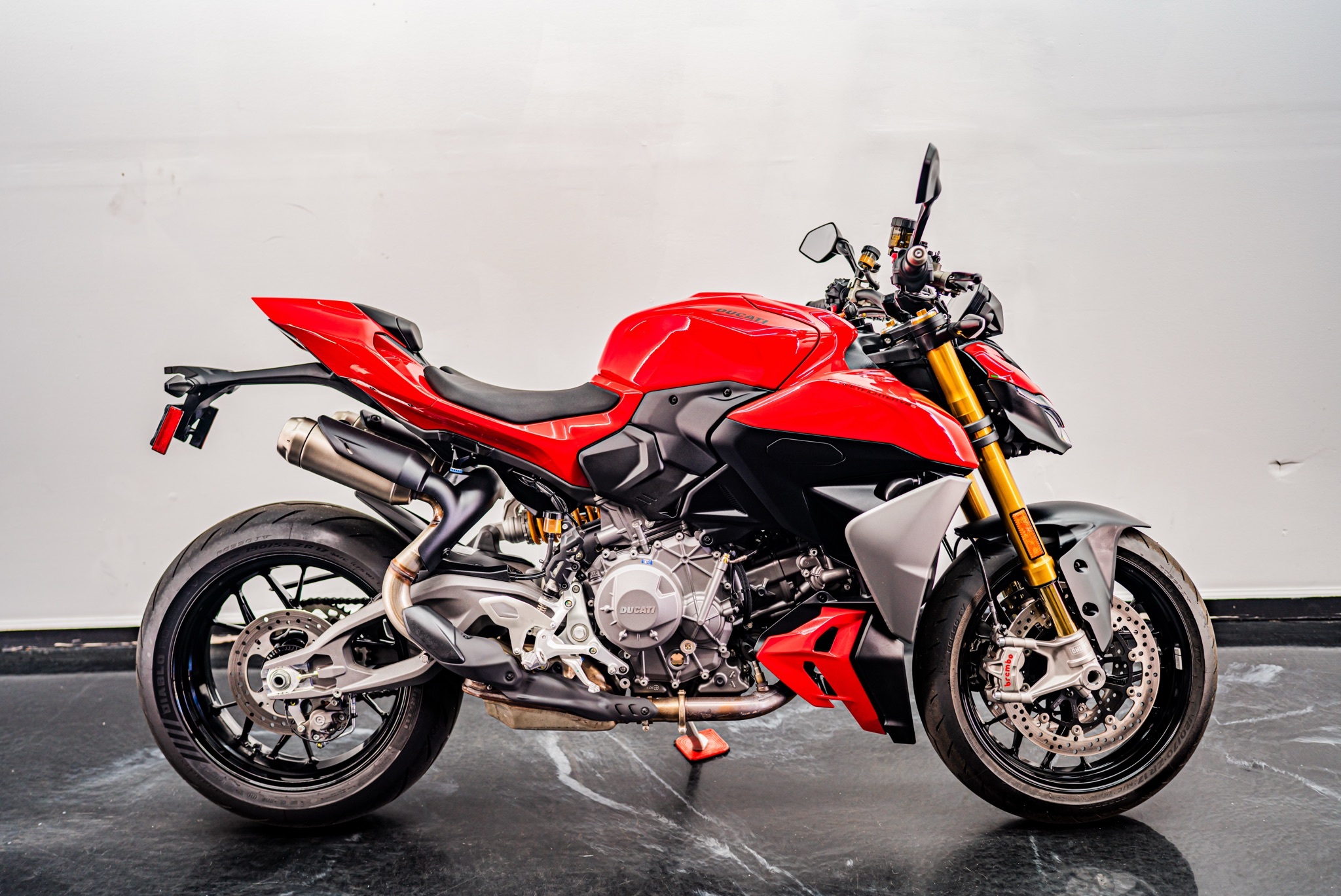 2025 Ducati Streetfighter V2 S V2 S in Jacksonville, FL