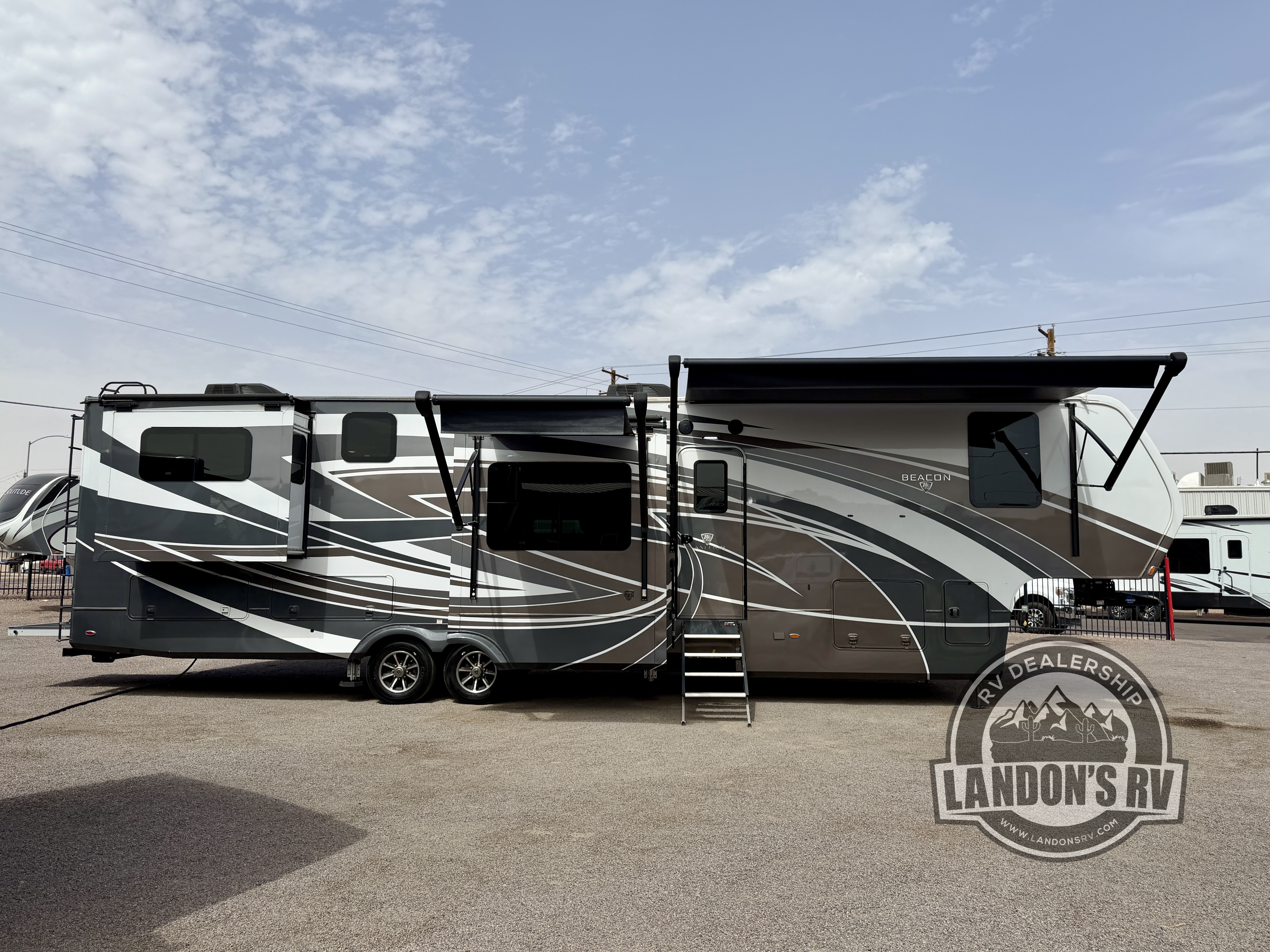 2022 Vanleigh BEACON 42RDB RV