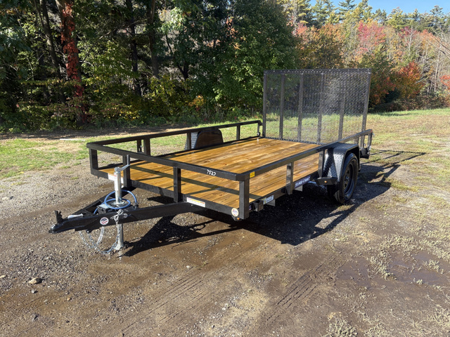 2027 SURE-TRAC 7x12 3.5K Tube Top Utility Trailer w/ Ramp and Spare Ti in Turner, ME
