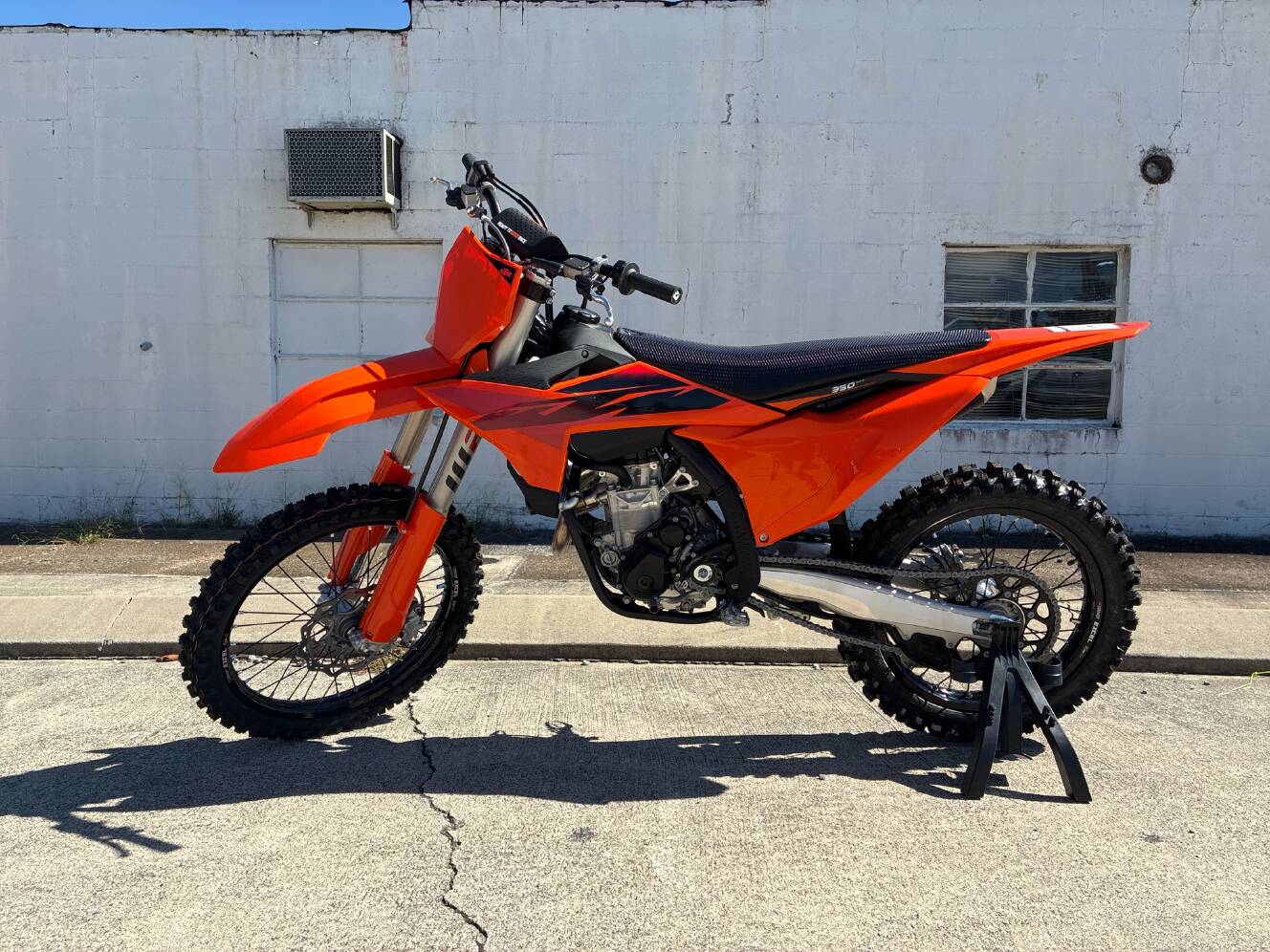 A photo of this 2027 KTM 350 SX-F