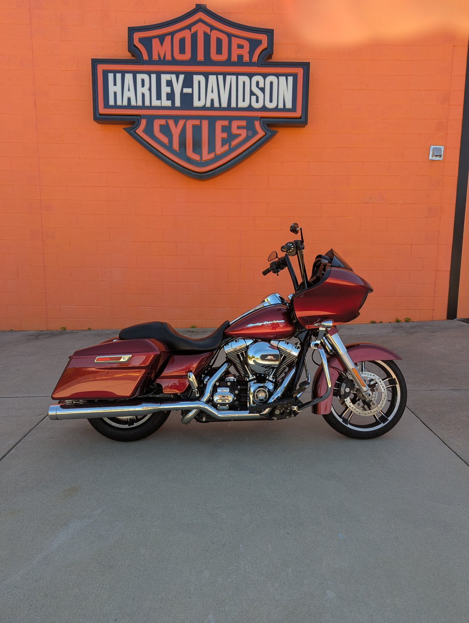2016 Harley-Davidson Road Glide® Special SPECIAL FLTRXS in Fredericksburg, VA
