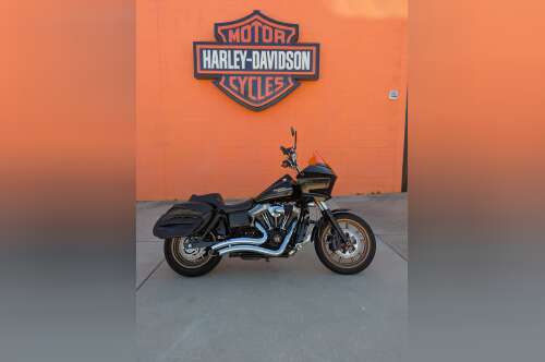 2006 Harley-Davidson Dyna™ Street Bob™ in fredericksburg VA