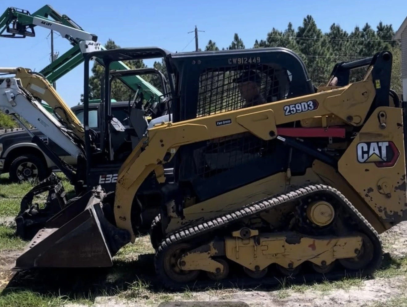 2021 CATERPILLAR 259D3 in Shinglehouse, PA