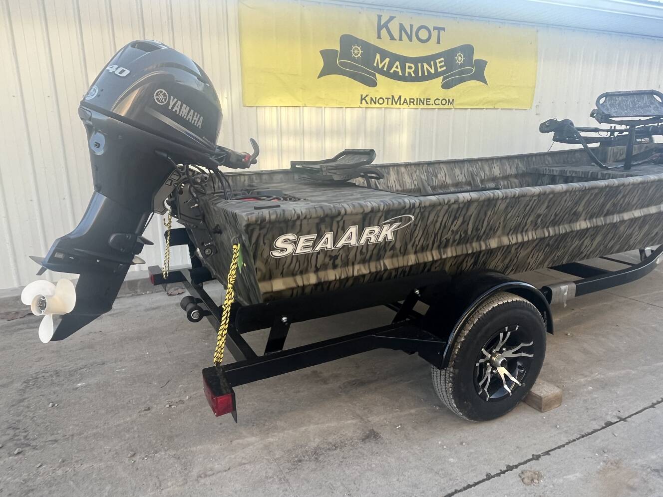 A photo of this 2025 Seaark 1652 SPECIAL