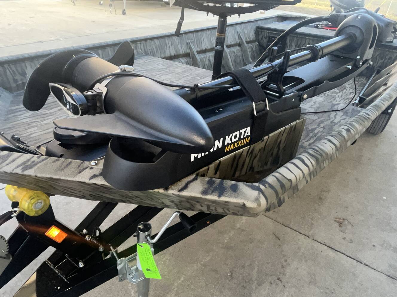 A photo of this 2025 Seaark 1652 SPECIAL