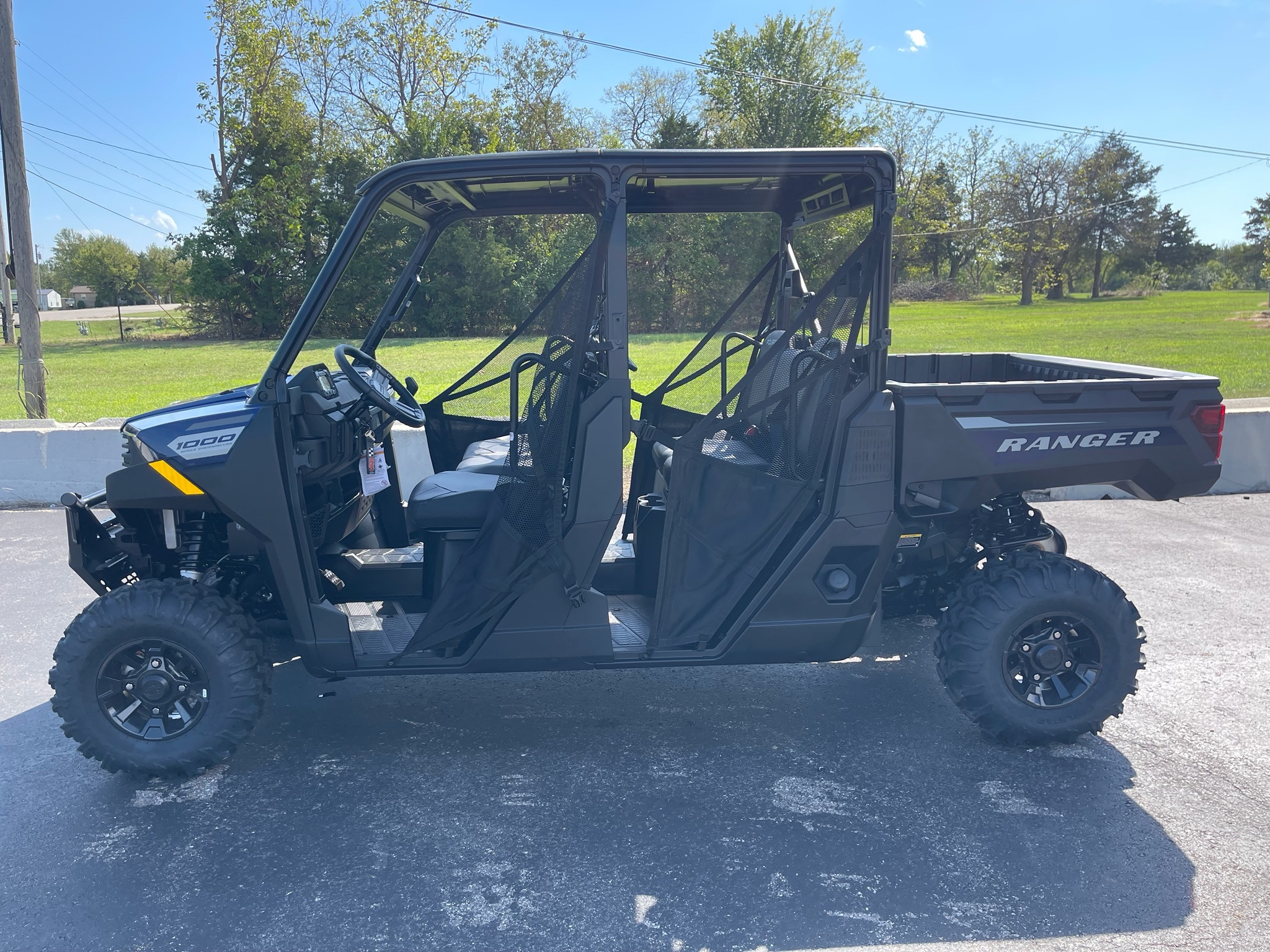 2027 Polaris Ranger Crew 1000 Premium in chanute KS