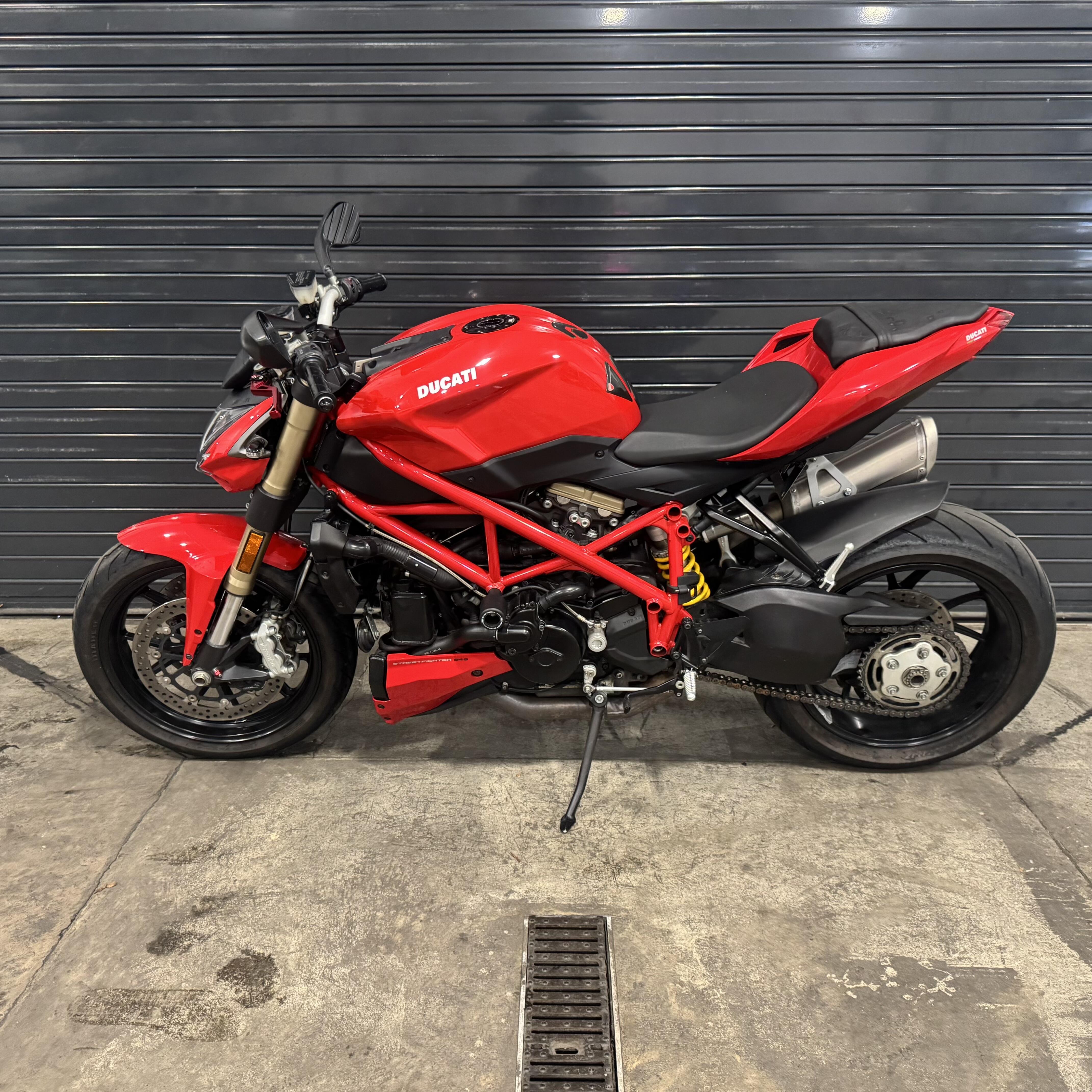 2012 Ducati STREET FIGHTER 848 Standard motorcycle