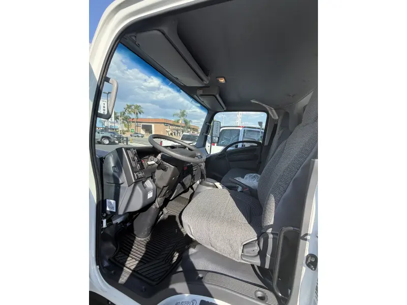 2026 ISUZU NPR HD GAS 16'