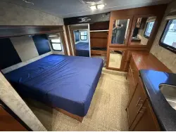 2010 KEYSTONE FUZION 405
