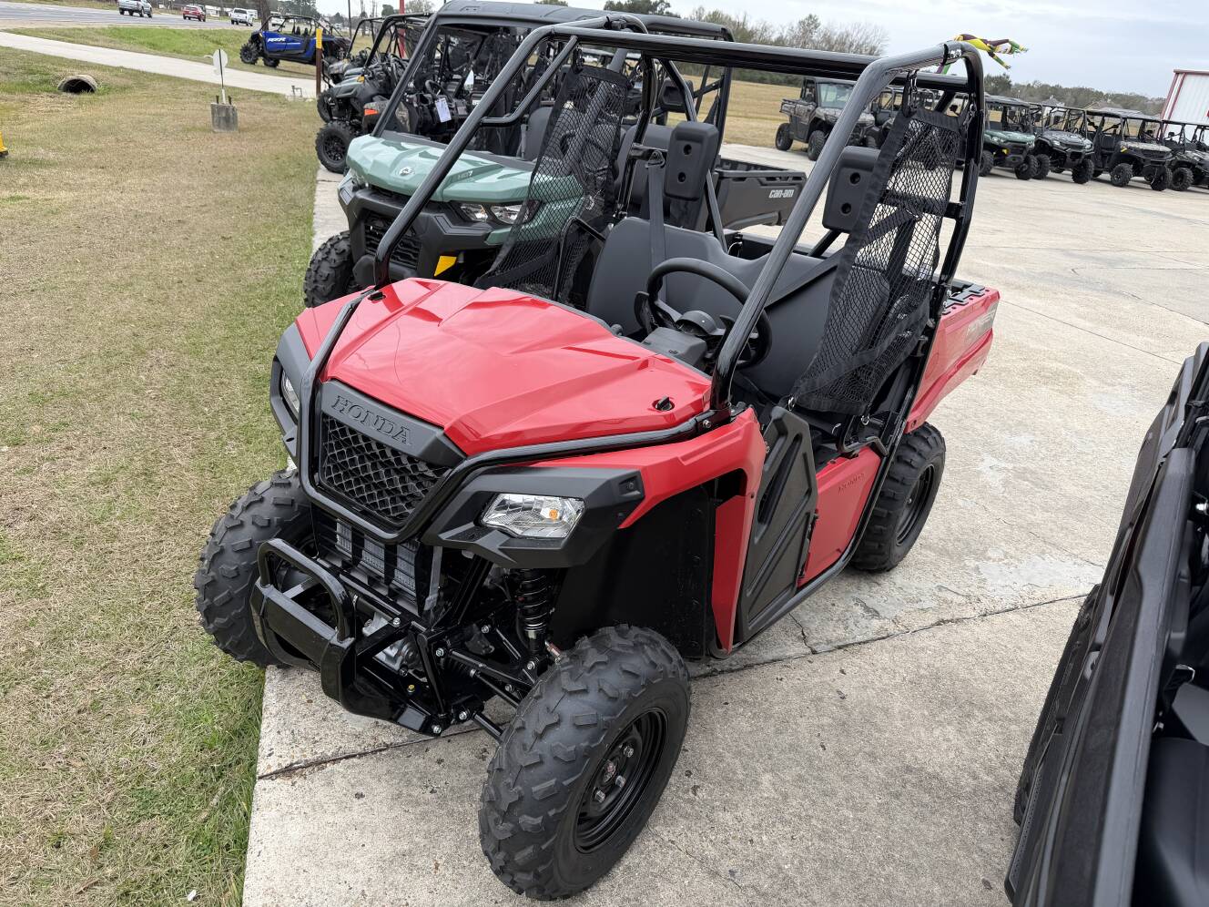 A photo of this 2026 Honda Pioneer 520