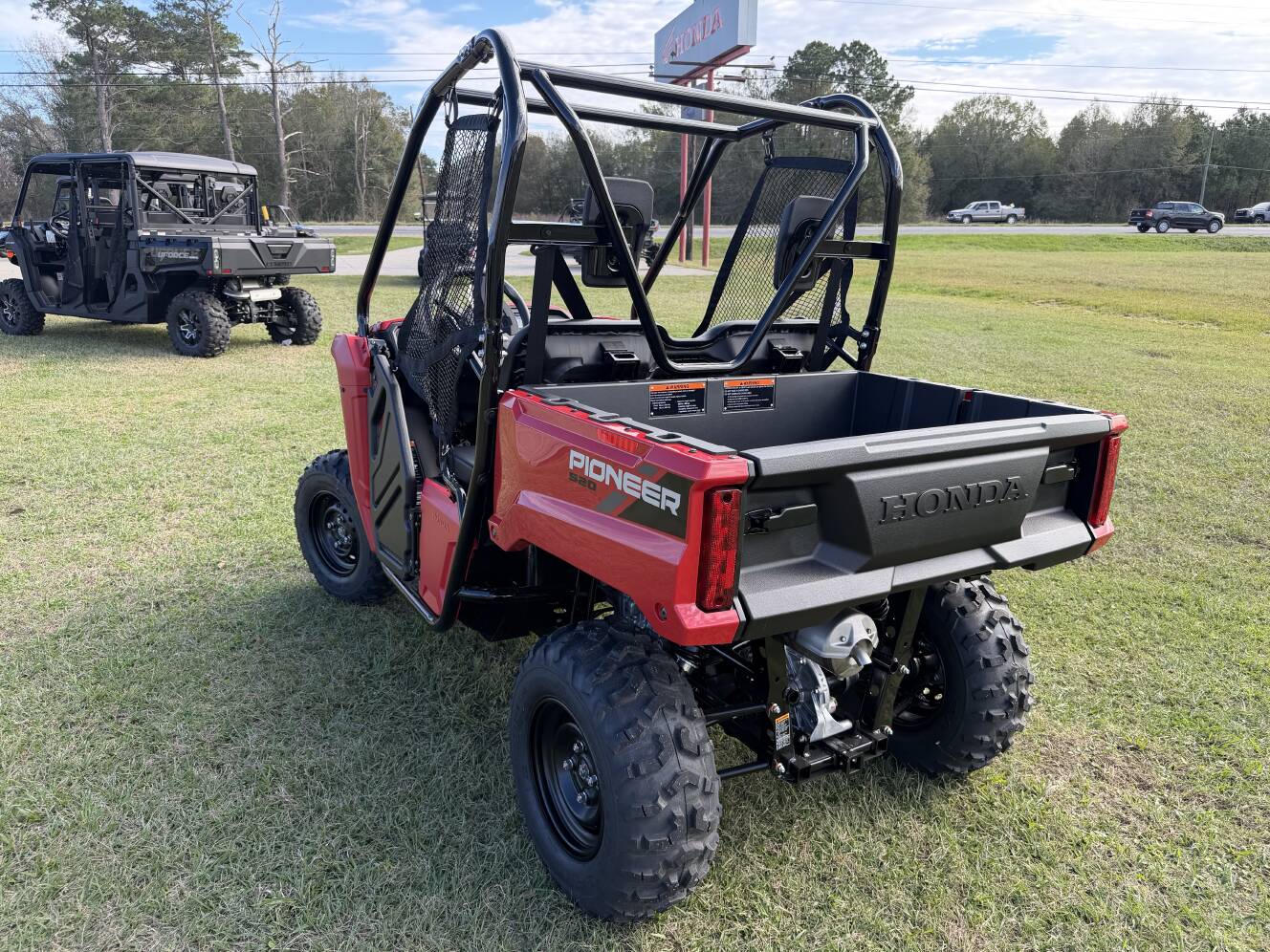 A photo of this 2026 Honda Pioneer 520
