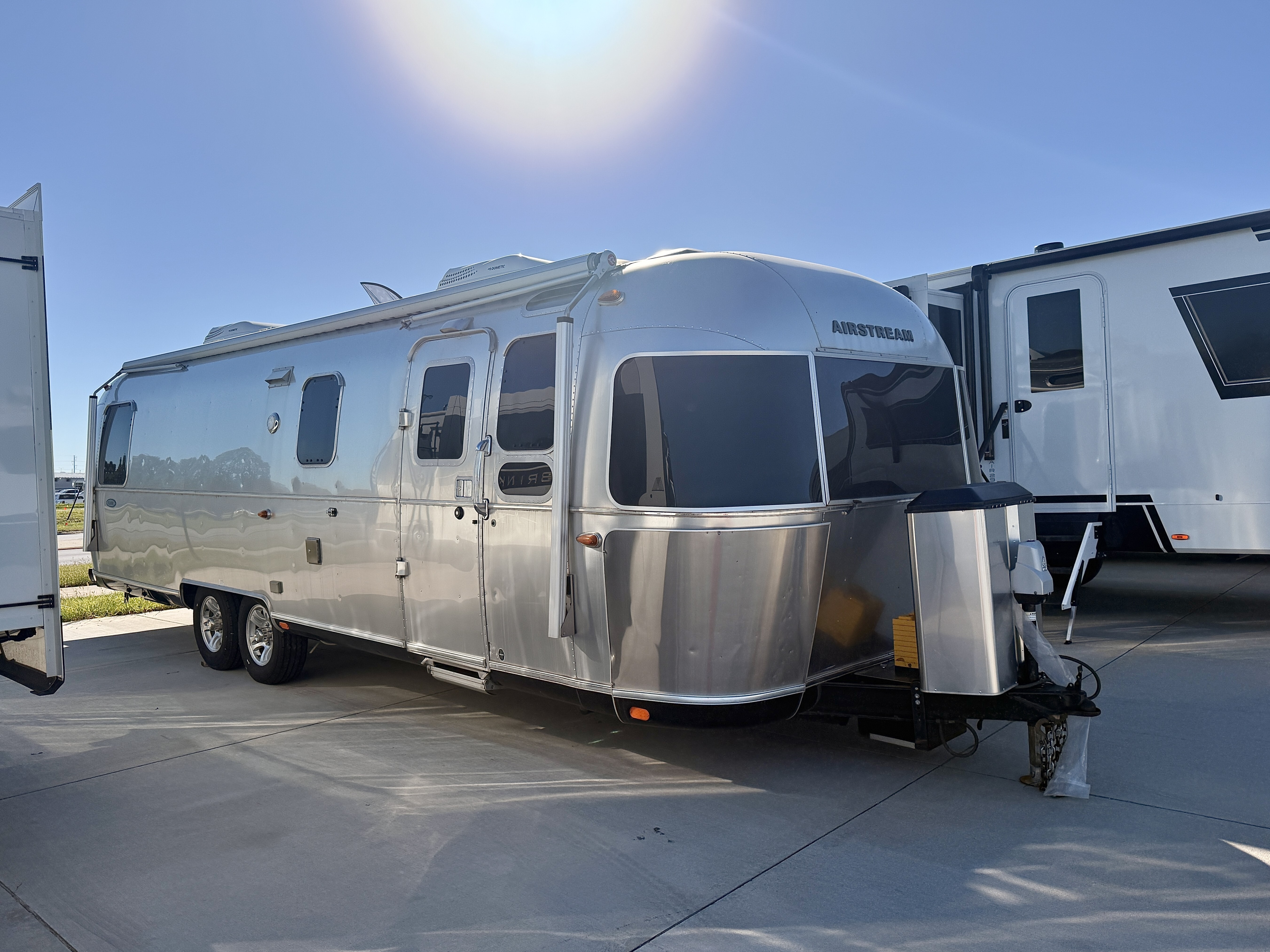 2018 Airstream Classic 30RB in gretna NE