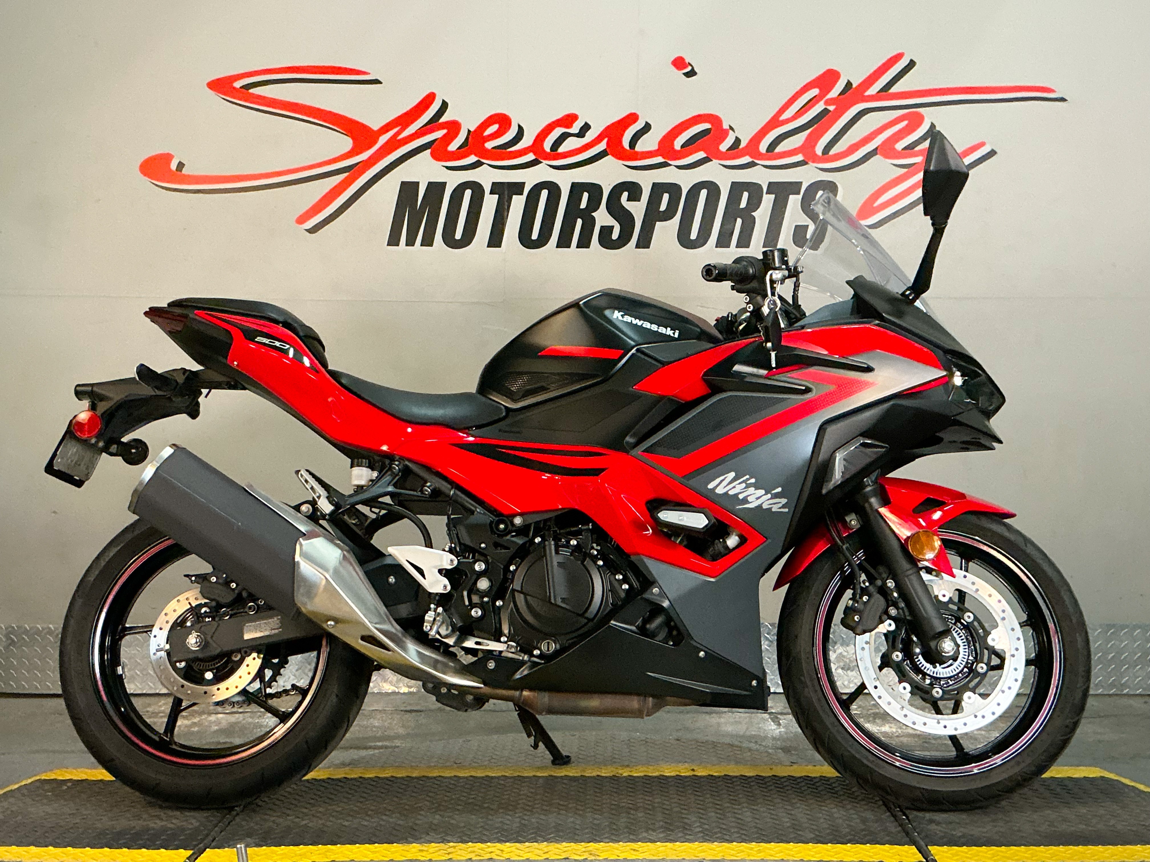 2025 Kawasaki Ninja® 500 SE ABS SE ABS in Sacramento, CA