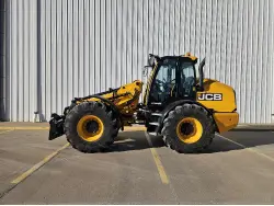 2026 JCB TM420 Agri