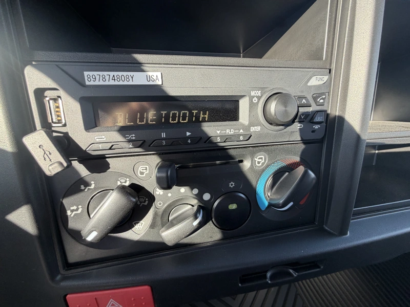 2027 ISUZU NPR HD GAS 12'