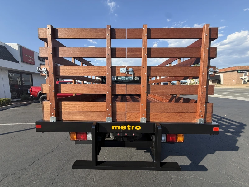 2027 ISUZU NPR HD GAS 12'