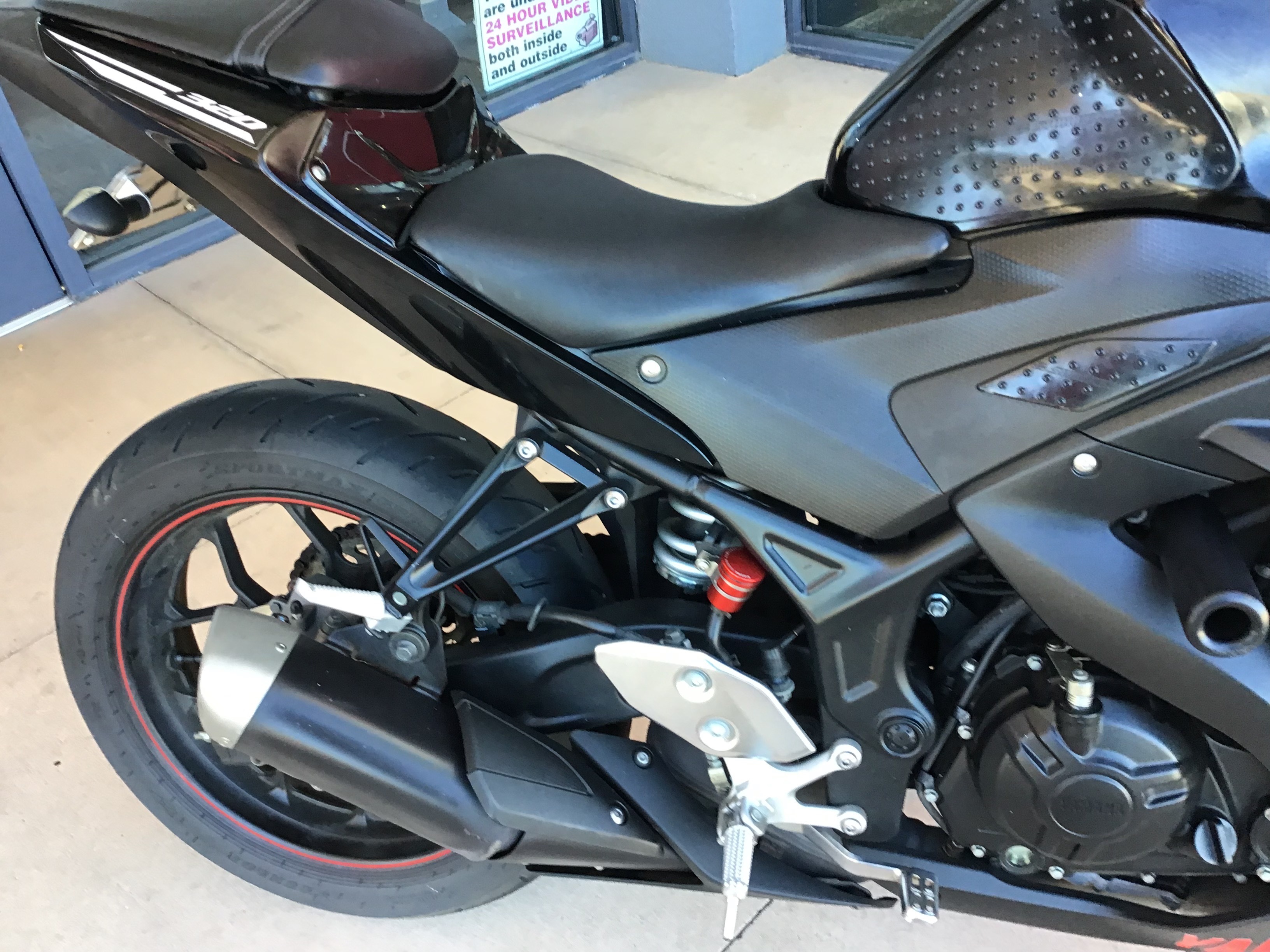 2015 Yamaha YZF-R3 in huntington beach CA