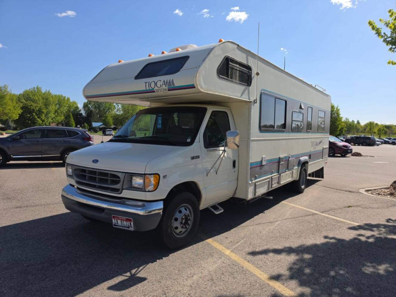 A photo of this 1997 Fleetwood Tioga Arrow 29V