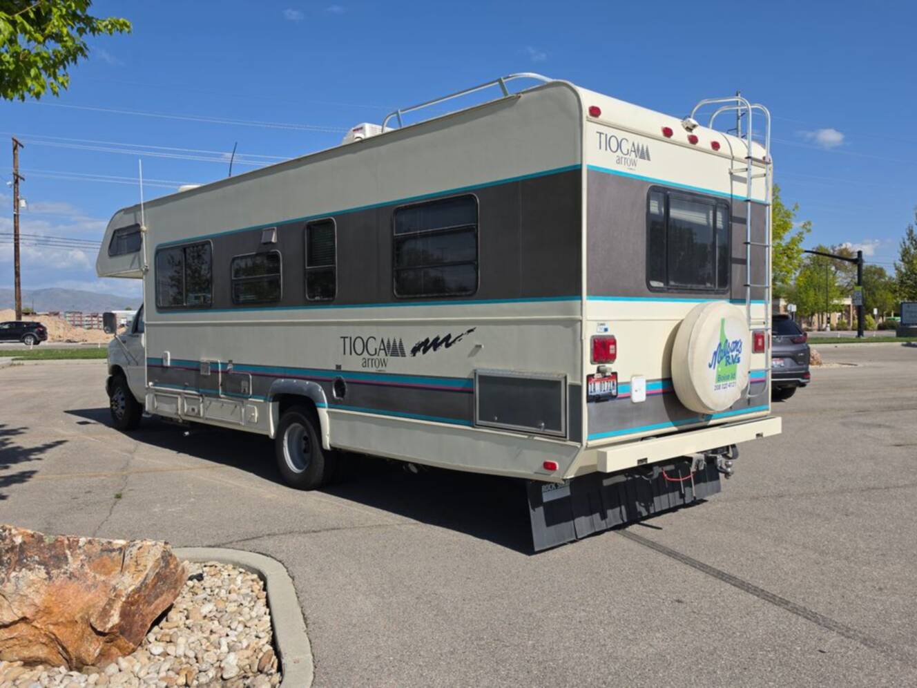 A photo of this 1997 Fleetwood Tioga Arrow 29V