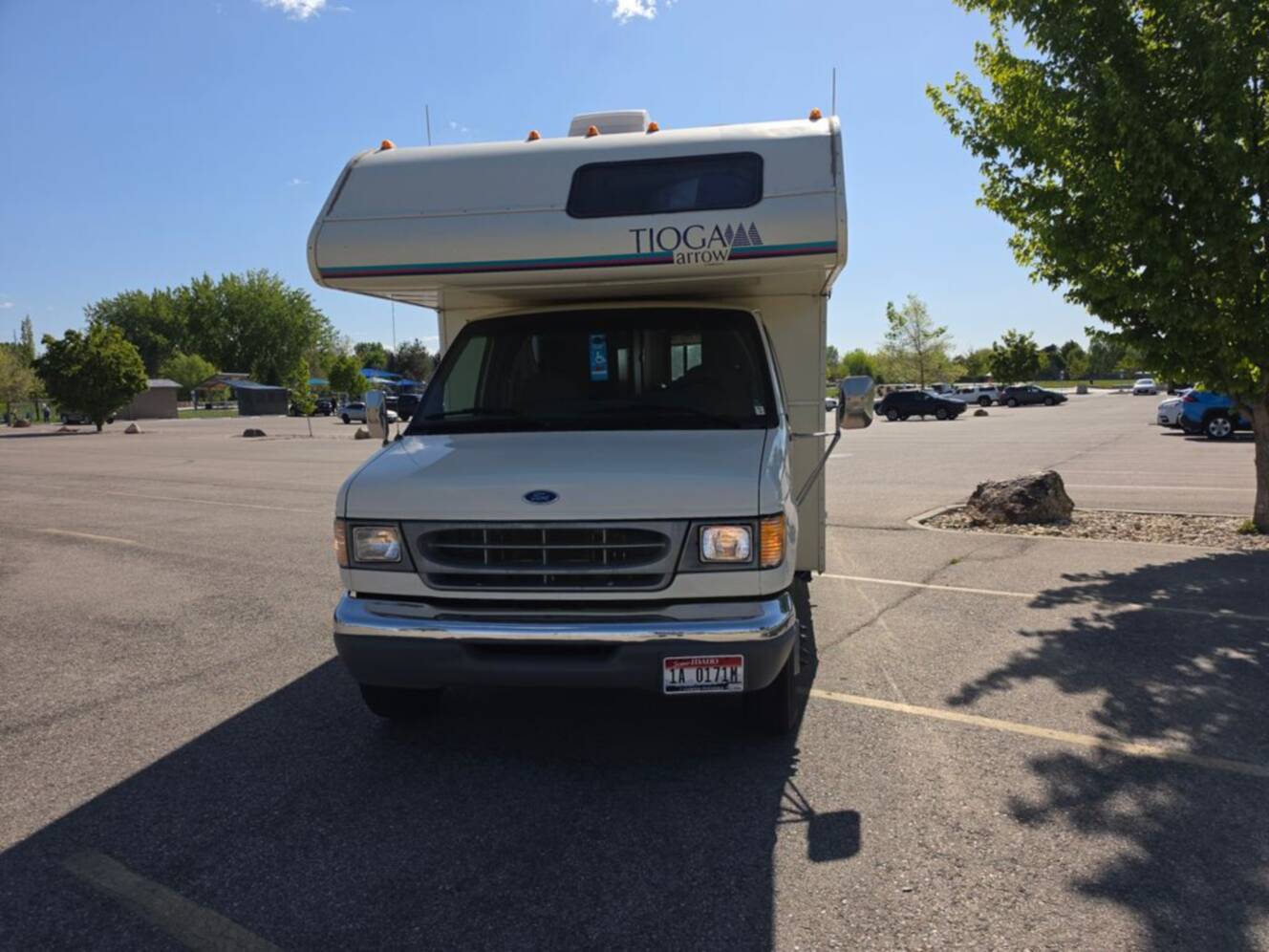 A photo of this 1997 Fleetwood Tioga Arrow 29V