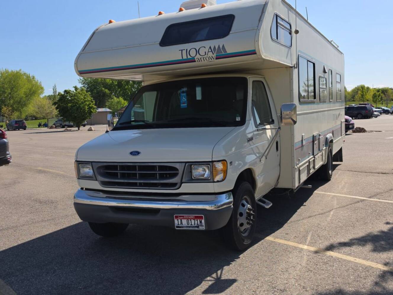 A photo of this 1997 Fleetwood Tioga Arrow 29V