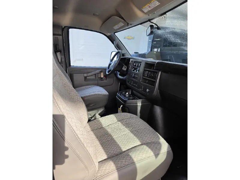 2026 CHEVROLET EXPRESS G2500