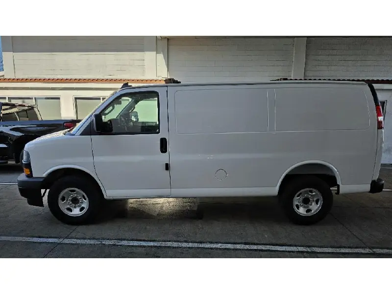 2026 CHEVROLET EXPRESS G2500