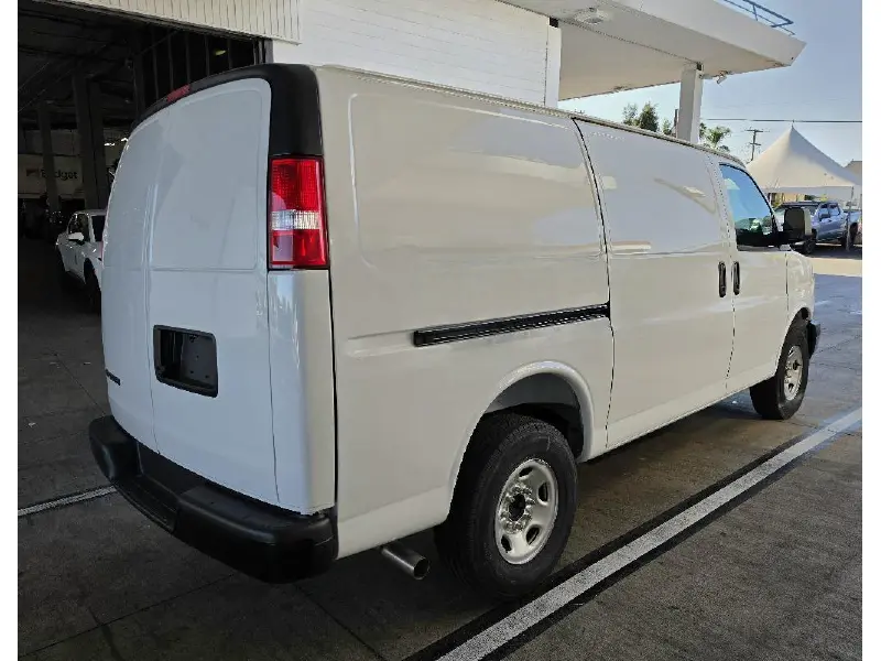 2026 CHEVROLET EXPRESS G2500