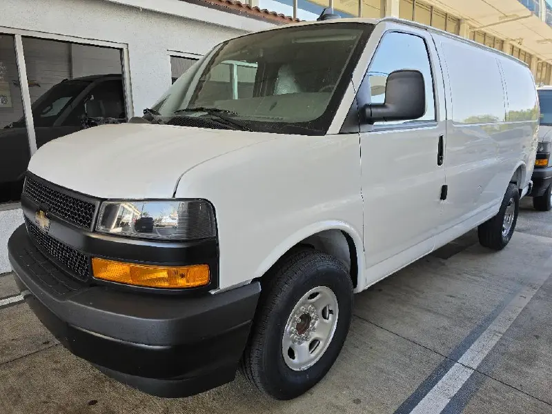 2026 CHEVROLET EXPRESS G2500