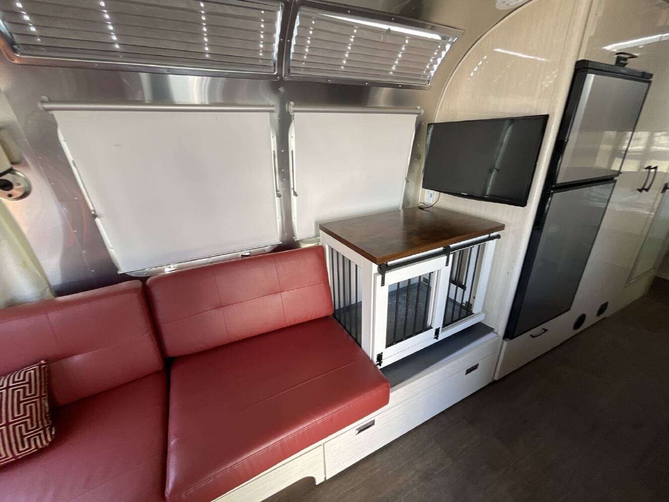 A photo of this 2017 Airstream International Serenity 27FB