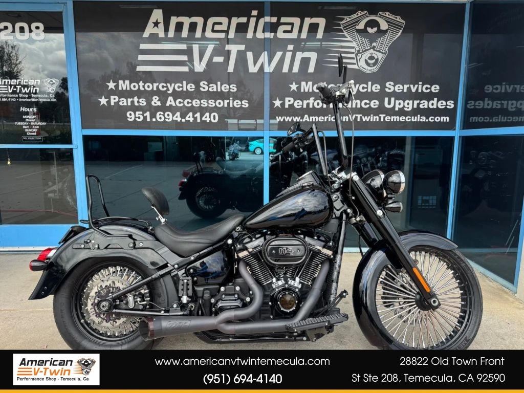 2018 Harley-Davidson FLHCS Heritage Classic 114 HERITAGE CLASSIC 114 in Temecula, CA