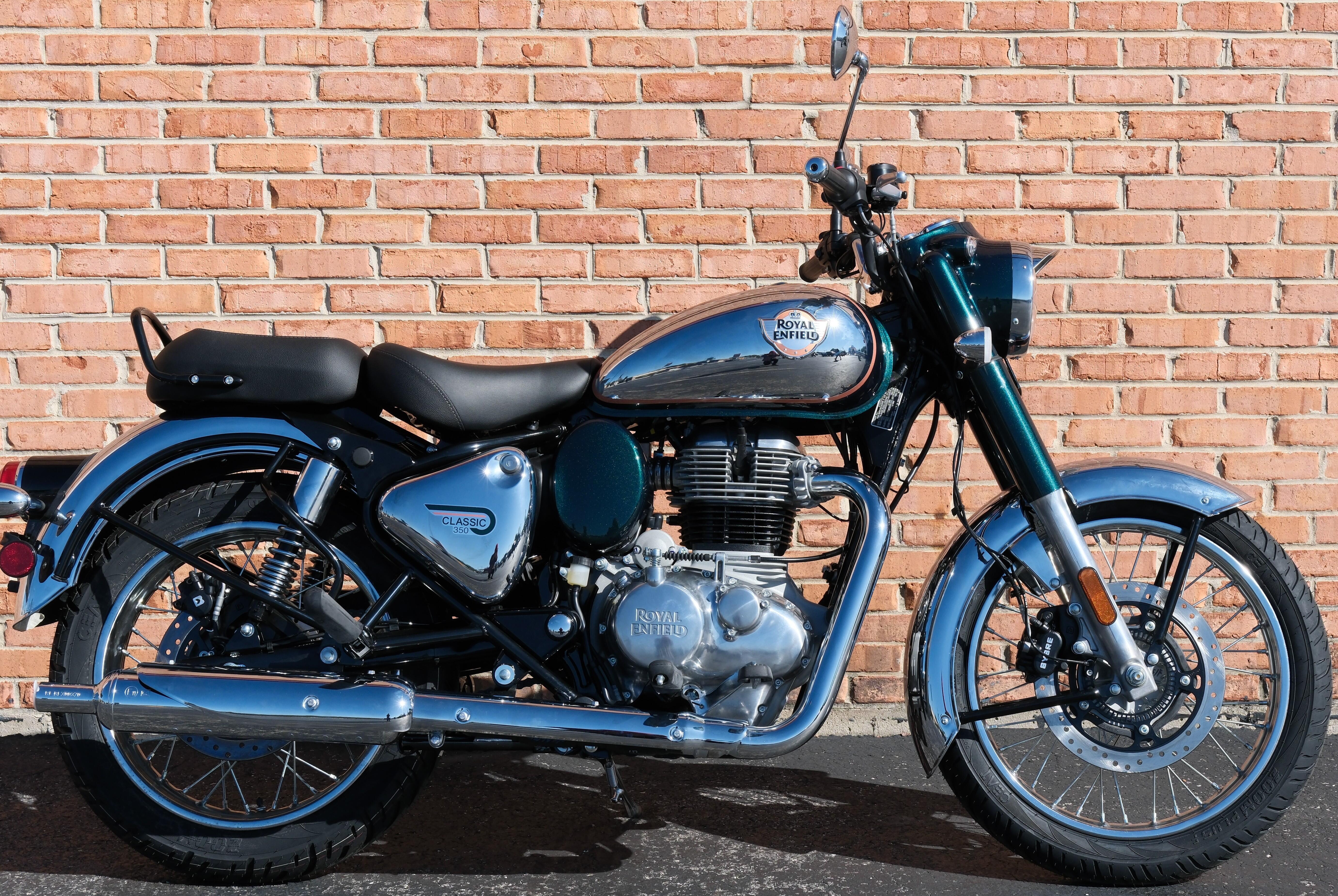 2027 Royal Enfield Classic 350 350 in Villa Park, IL
