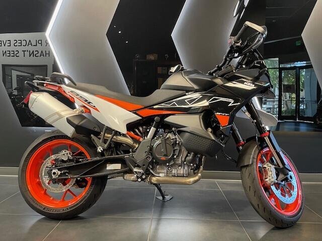 2024 KTM 890 SMT in burbank CA