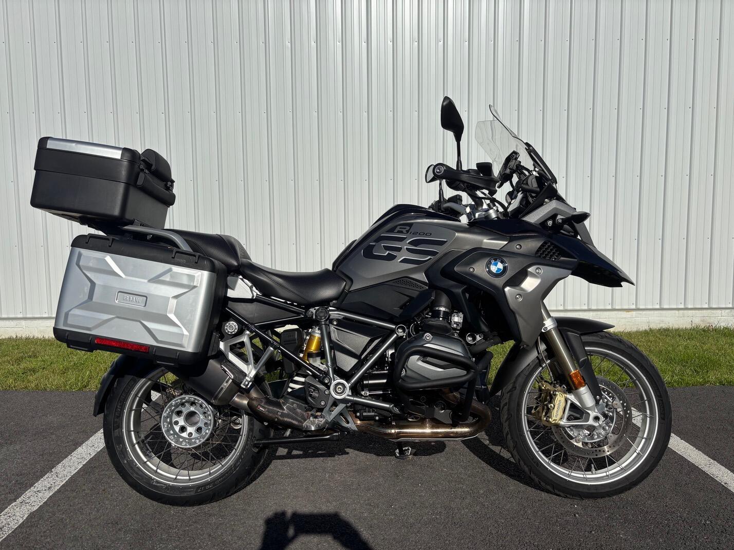 2017 BMW R in Tyrone, PA