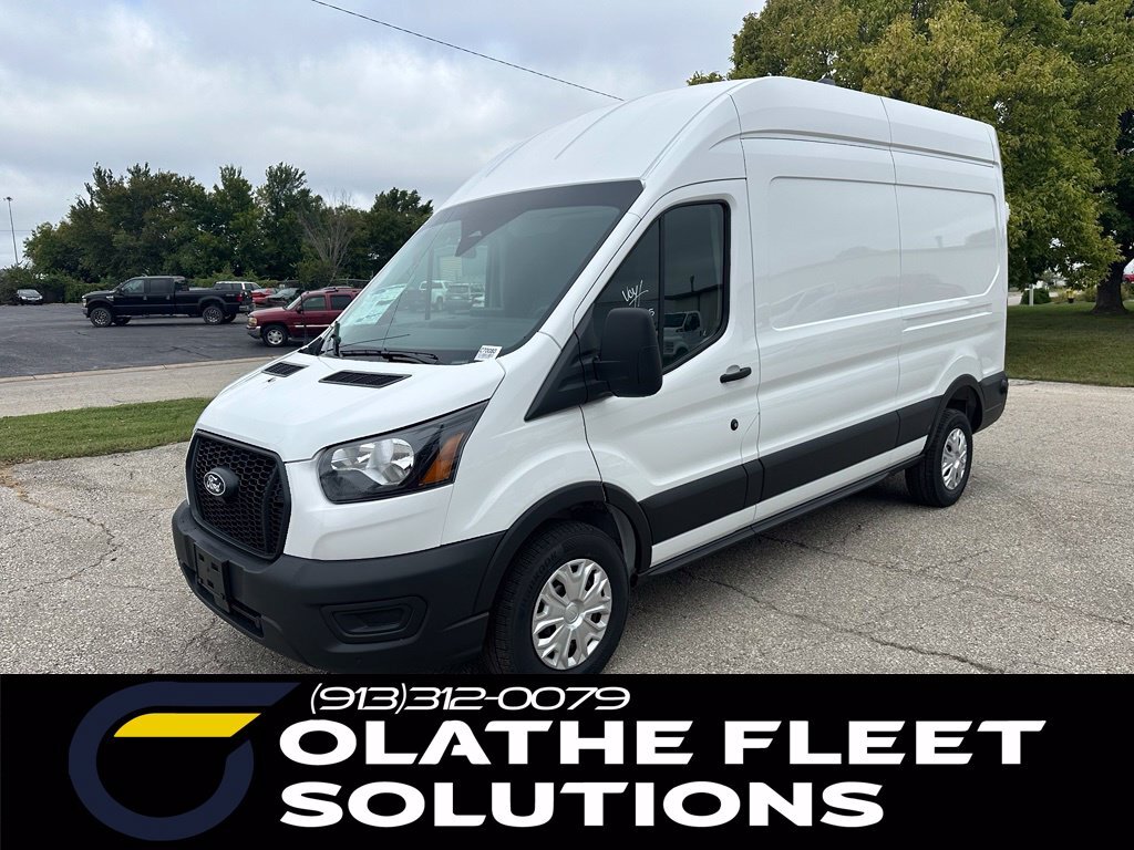 2027 FORD TRANSIT 250 in Olathe, KS