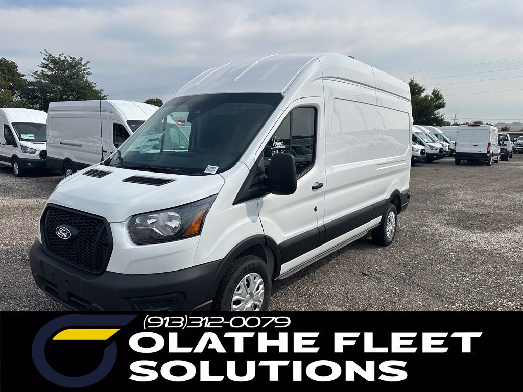 2027 FORD TRANSIT 250 in Olathe, KS