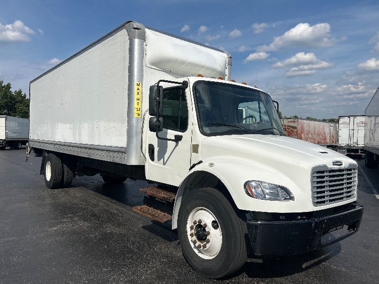 2020 FREIGHTLINER BUSINESS CLASS M2 106 in Louisville, KY