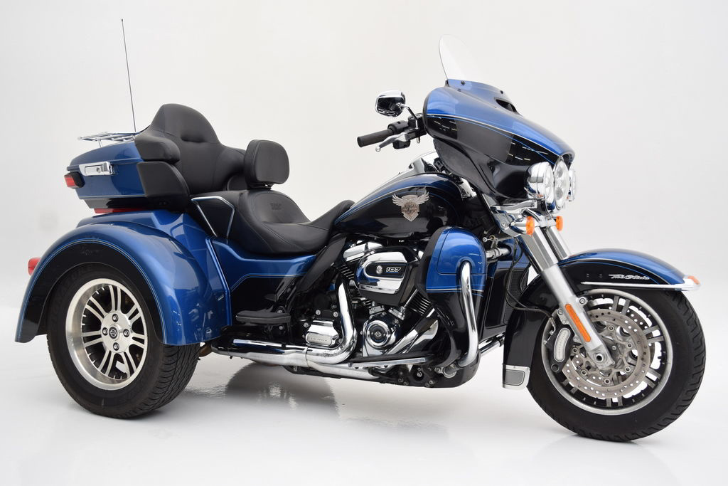 2018 Harley-Davidson Trike FLHTCUTG - Tri Glide Ultra ULTRA CLASSIC® in Scott City, MO