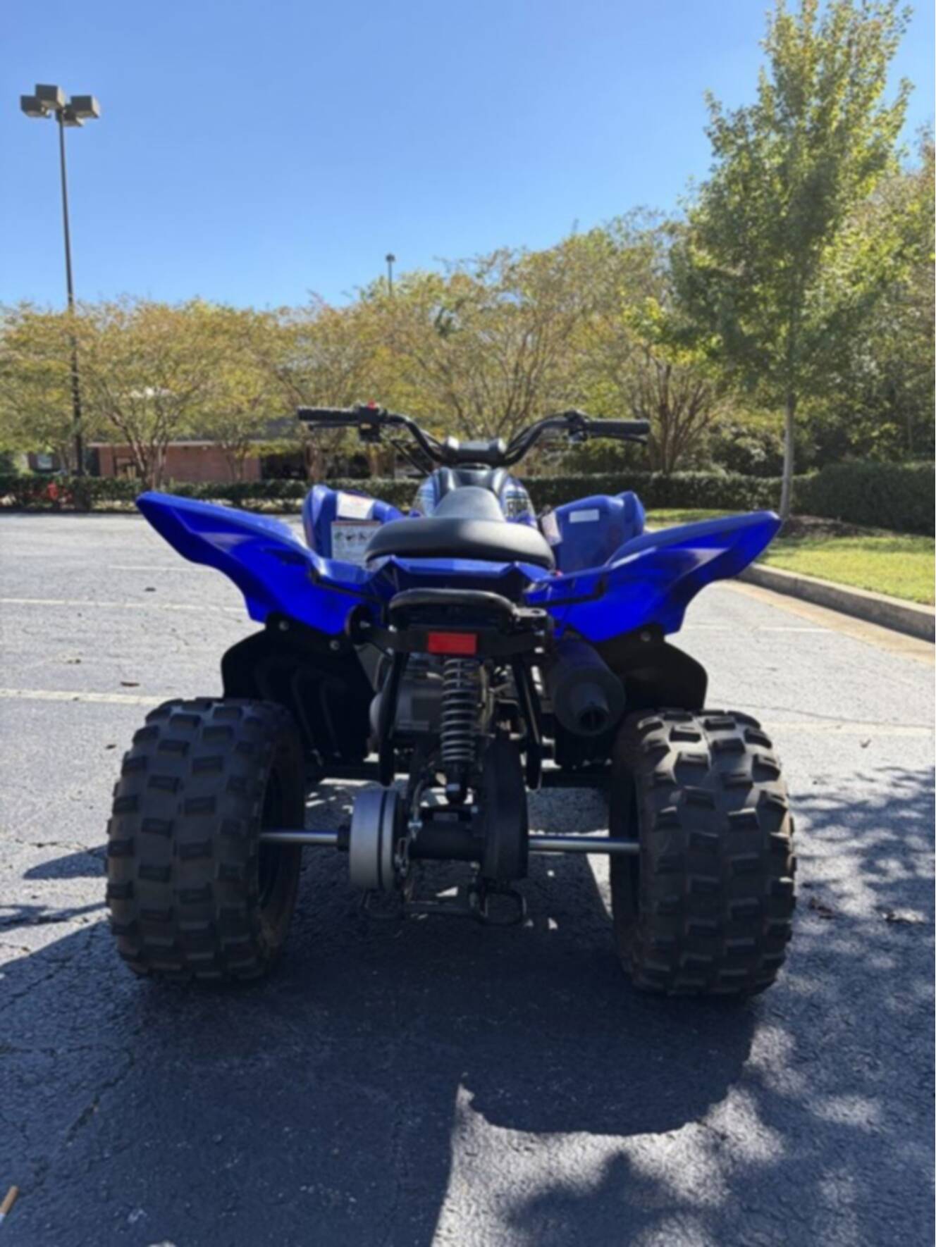 A photo of this 2023 Yamaha Raptor 90