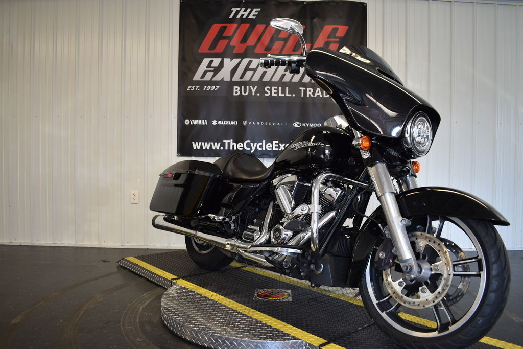 2017 Harley-Davidson® FLHXS - Street Glide® Special in andover NJ