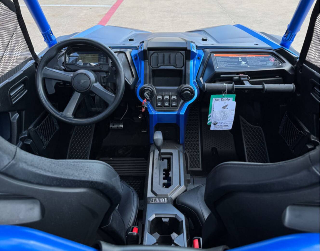 A photo of this 2025 Honda® Talon 1000X FOX Live Valve