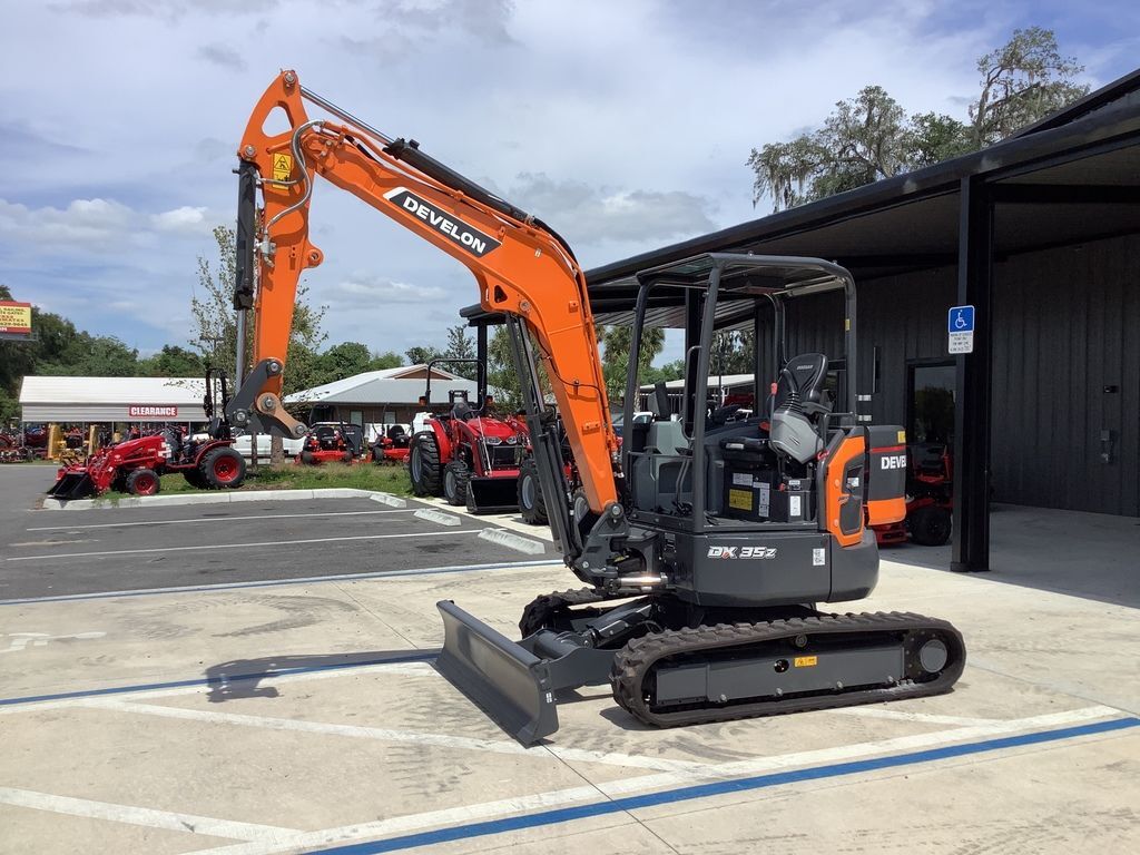 2026 Develon Mini Excavators DX35Z-7 in Ocala, FL
