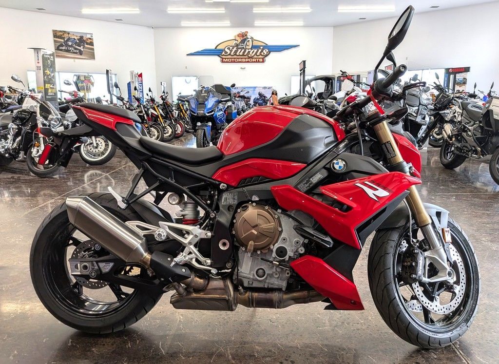 2022 BMW S 1000 R Racing Red in sturgis SD