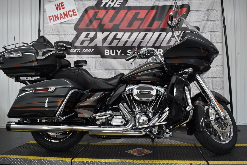 2016 Harley-Davidson® FLTRU - Road Glide® Ultra ULTRA in Andover, NJ